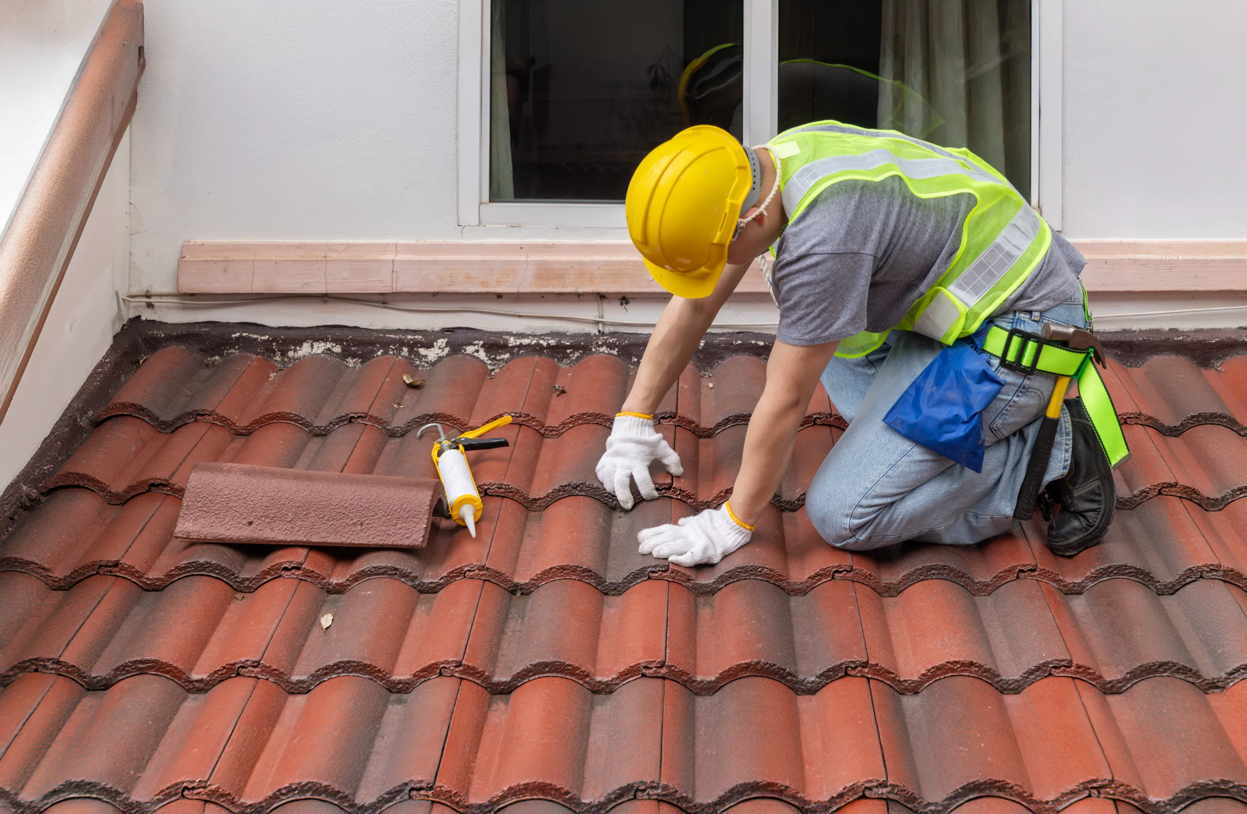 Home 9 Roof repair scaled